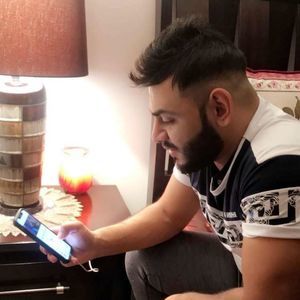 Meet your Posher, Ahmed